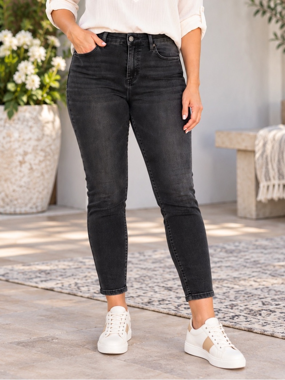 Talbots Jeans Size1 2P Black Flawless High Rise Jegging Ankle Faded